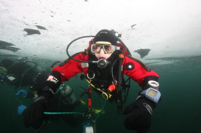 Ice diving in Poland