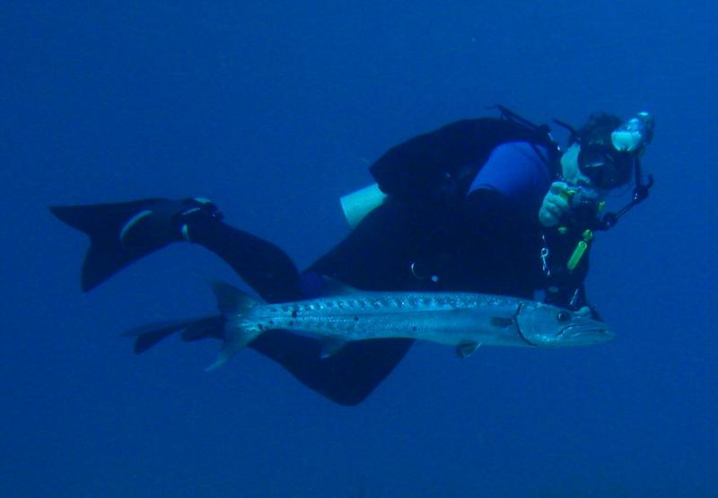 Oren and his pet "Cuda" - Little Cayman - Jan 09