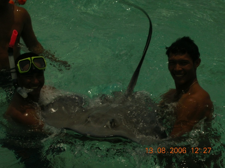 me and my cousin at the world famous stingray city